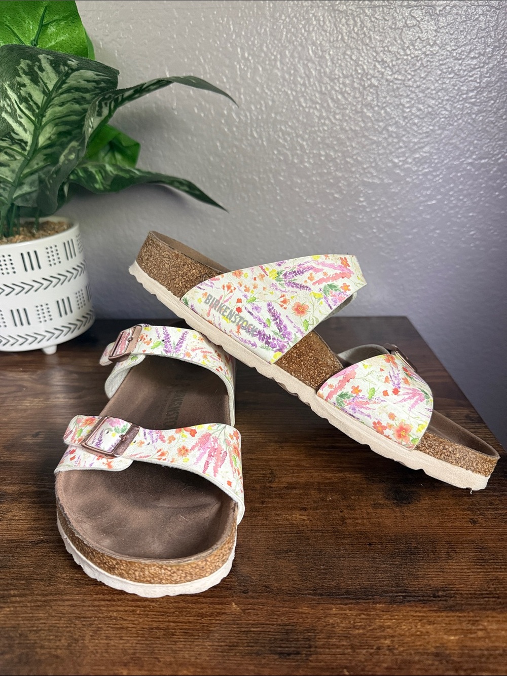 Birkenstock Floral Arizona Sandals - White Multi